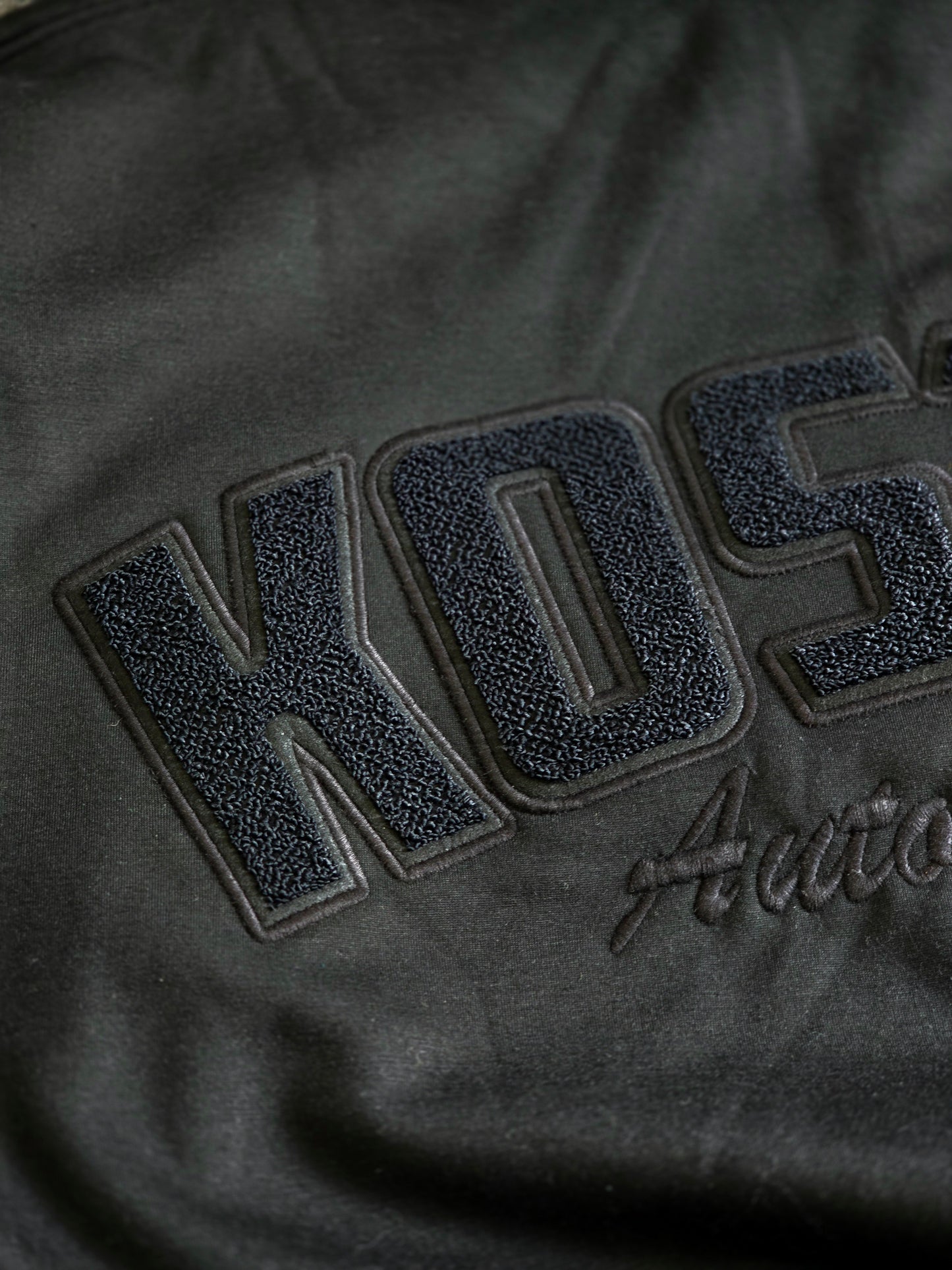 KOSTER Automotive Jumper - Low Key