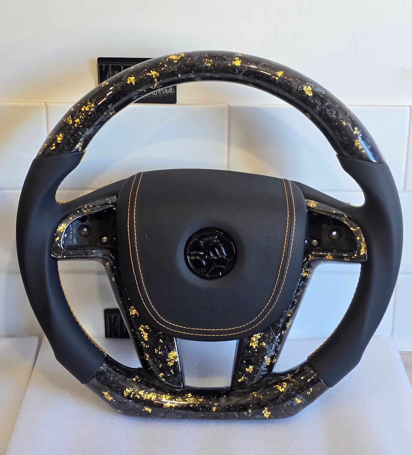*New VE HSV Style Carbon Steering Wheel