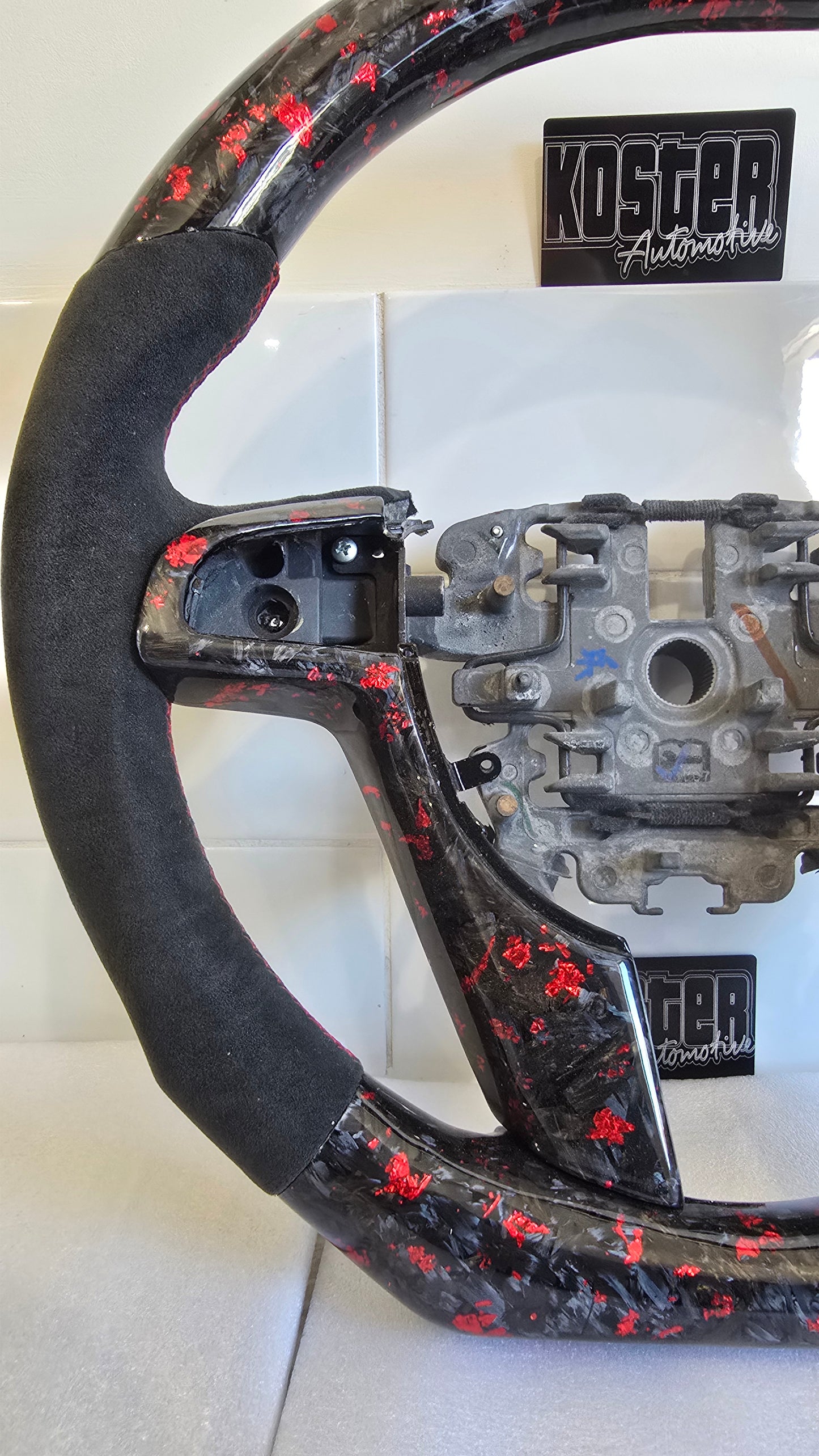*New VE HSV Style Carbon Steering Wheel