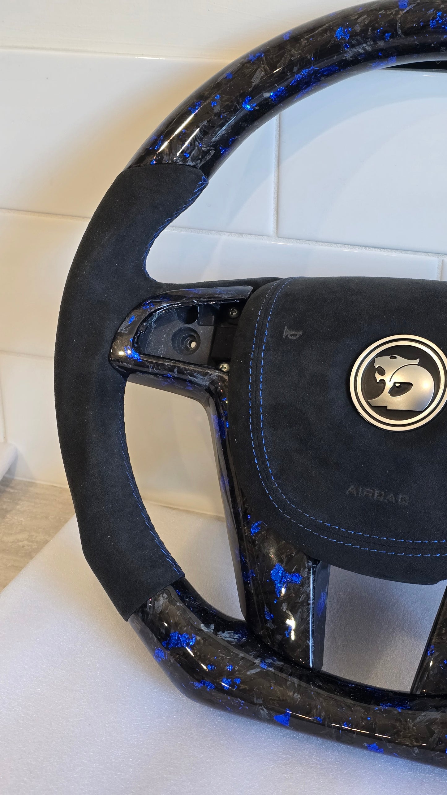 *New VE HSV Style Carbon Steering Wheel