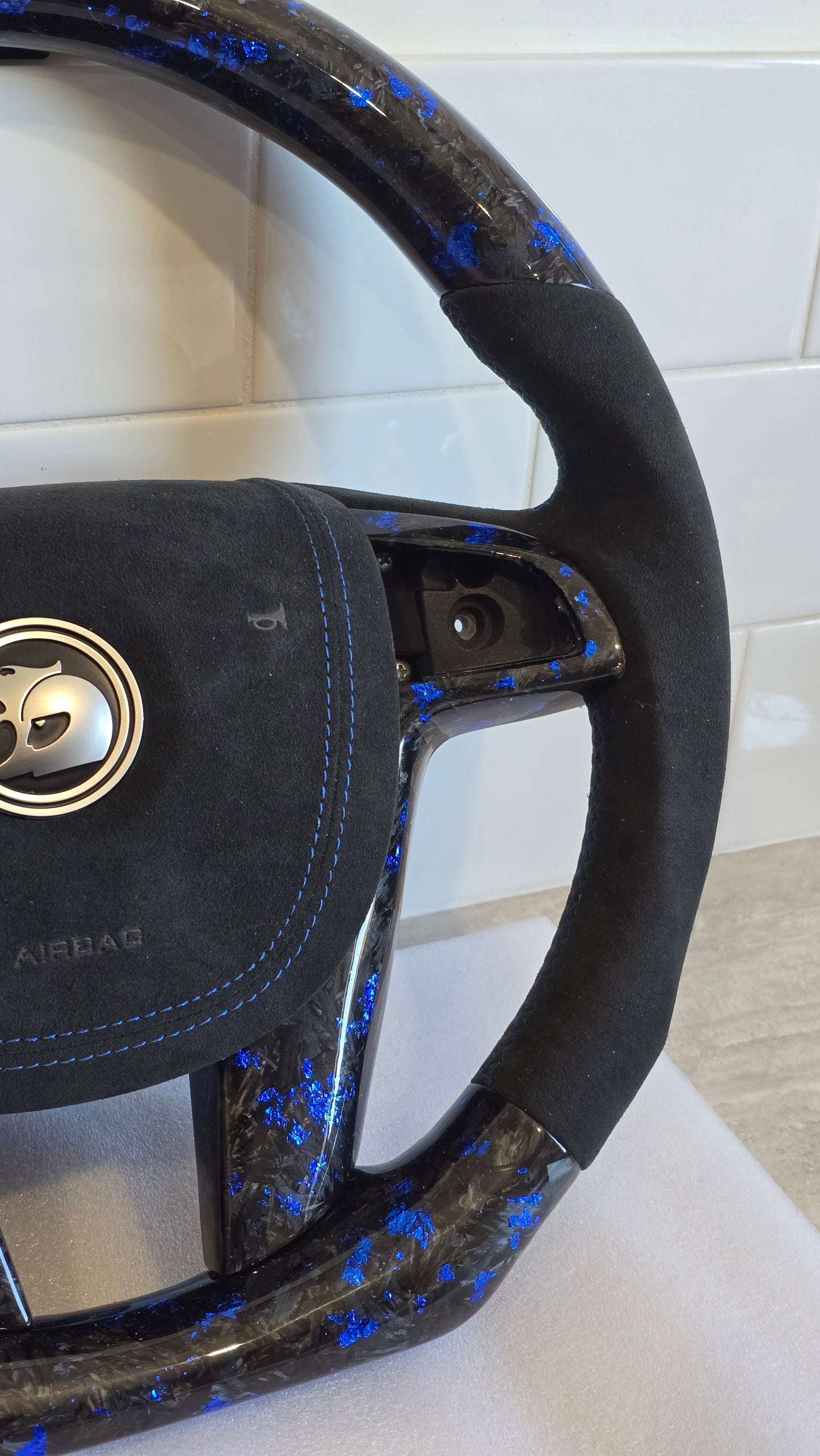 *New VE HSV Style Carbon Steering Wheel