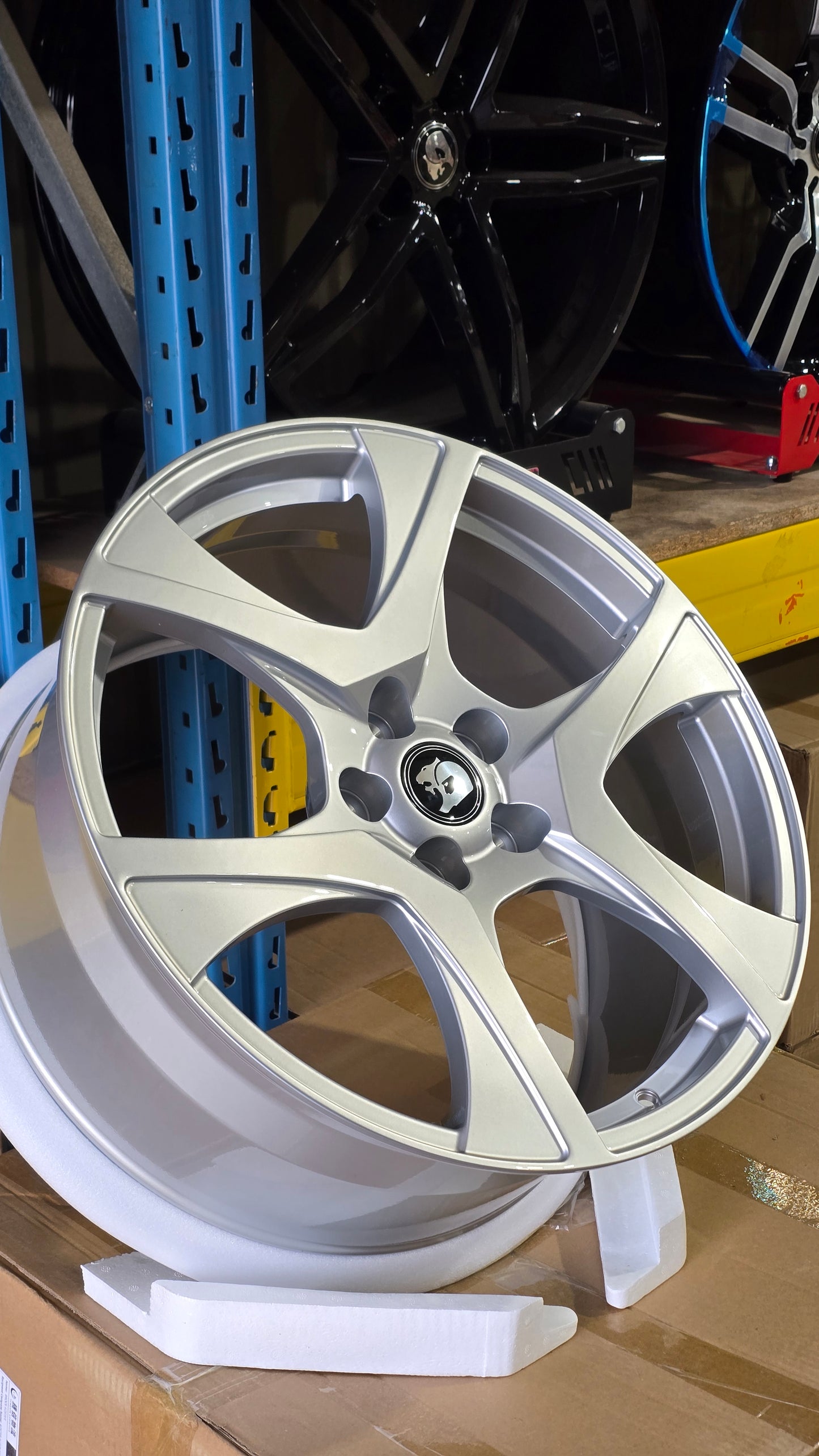 20" GEN-F VFR8 Forged Wheels Staggered