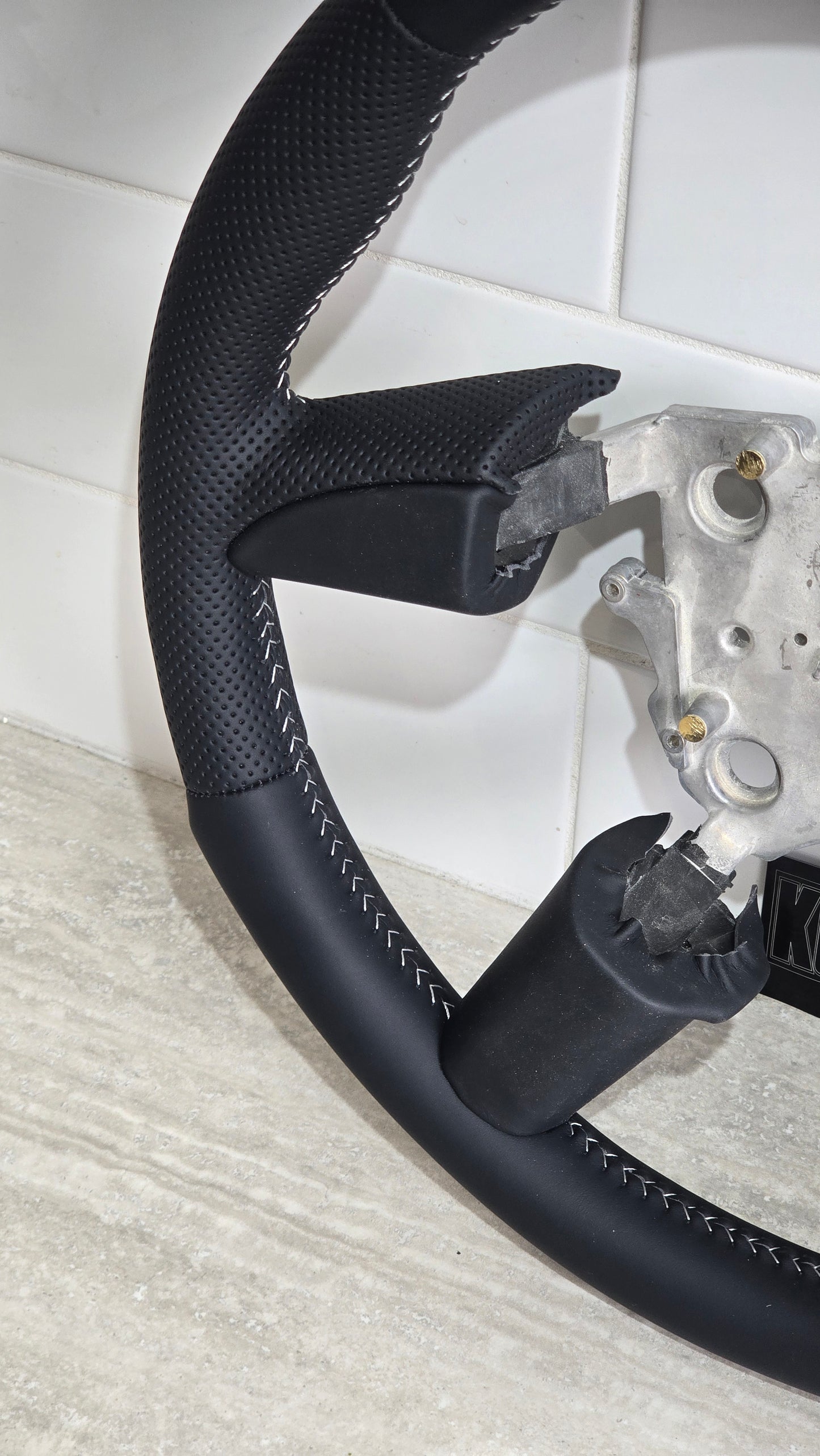 New VY VZ HSV Style Steering Wheels