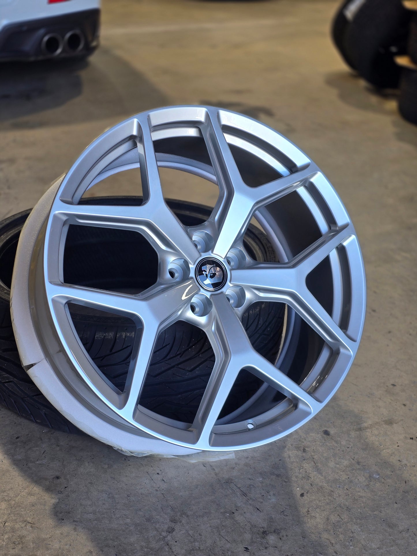 22" VF HSV Full Forged GTSR Wheels