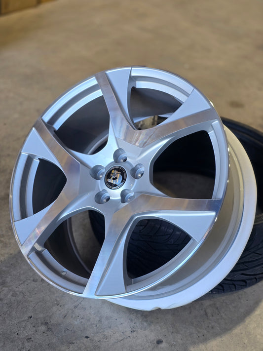 22" GEN-F VFR8 Forged Wheels Staggered