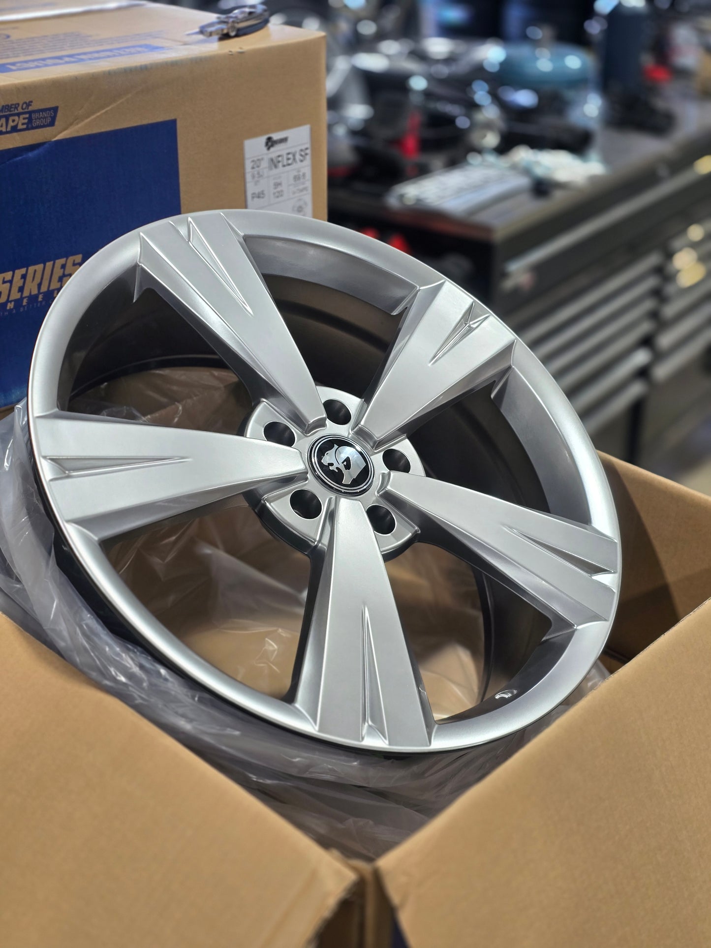 20" VX GTS Wheels in Rocket Grey Straight Fit