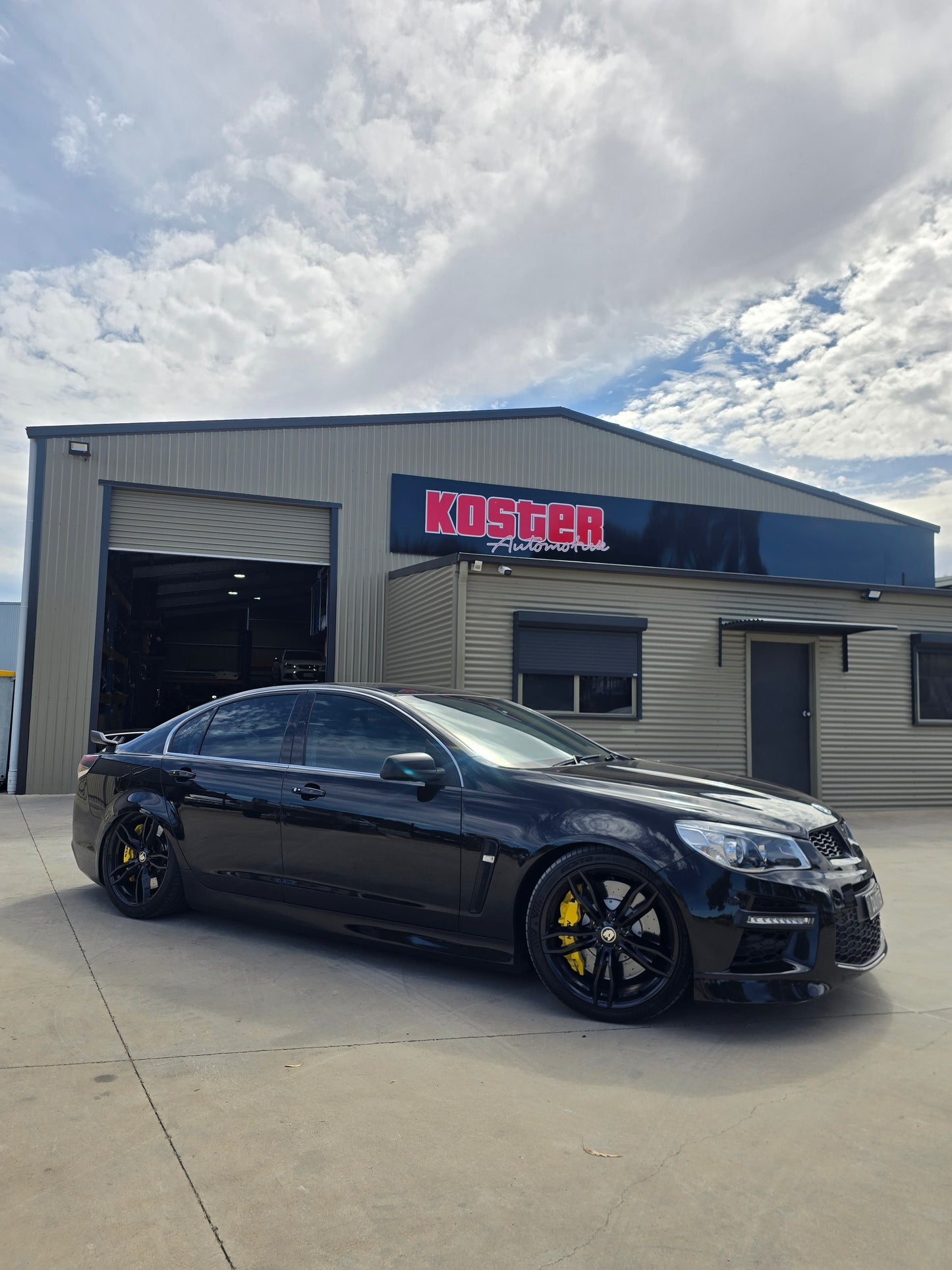 20" Rapier Wheels in Gloss Black, Staggered Fit