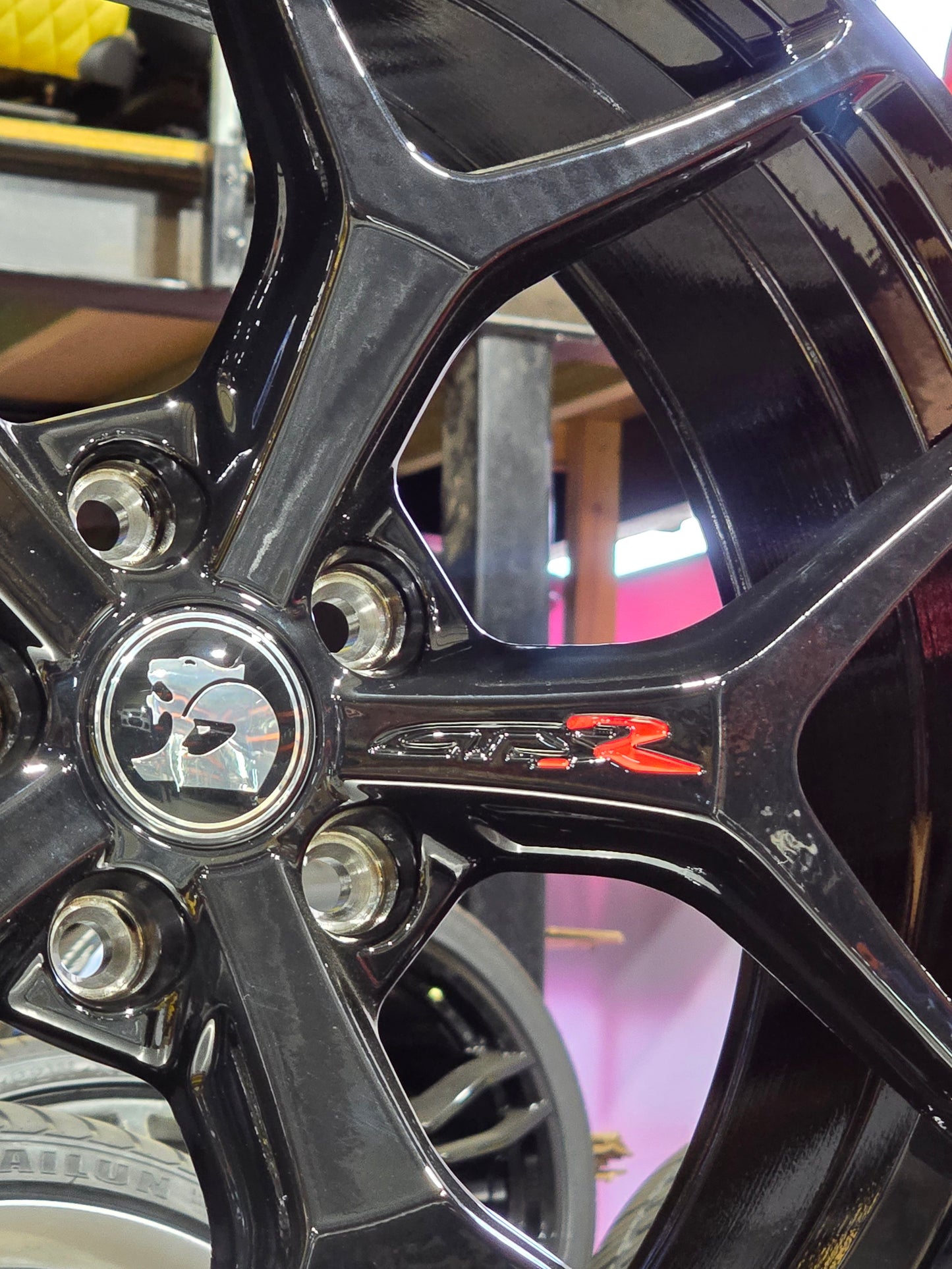20" VF HSV GTSR Wheels 'Engraved'