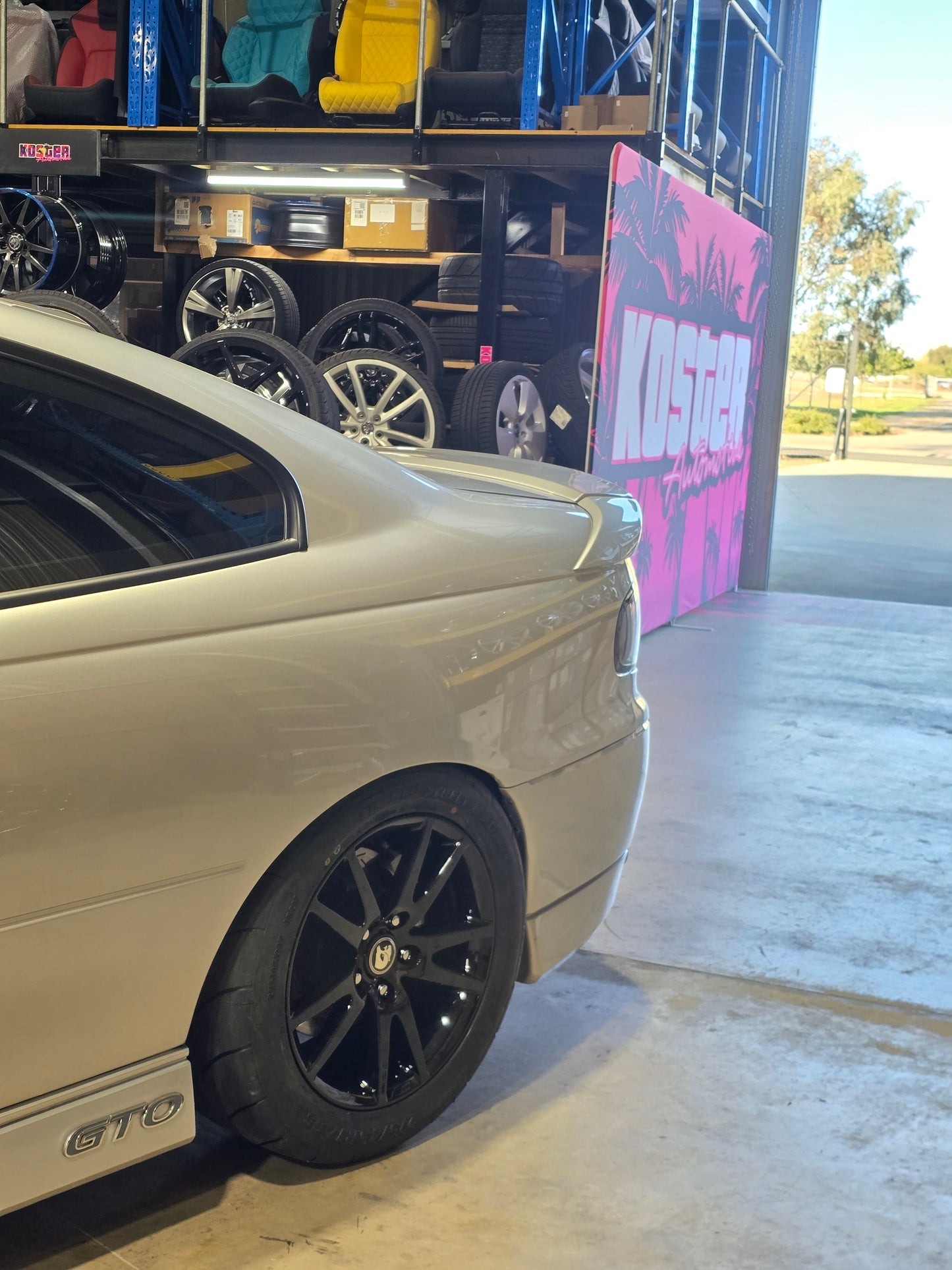 17" VZ R8 / GTO HSV Forged Wheels Drag Pack / Roll Racing VS-VZ