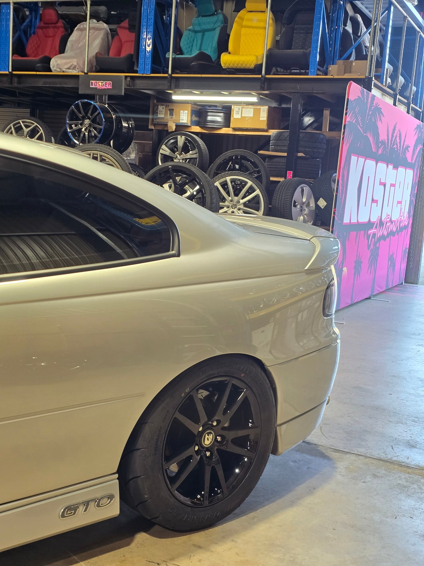 17" VZ R8 / GTO HSV Forged Wheels Drag Pack / Roll Racing VS-VZ