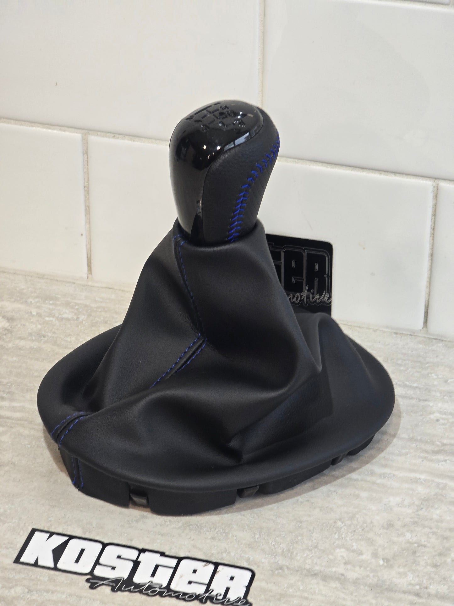 VT-VU-VX Holden Commodore '6 Speed' Shifter Complete to suit T56 Holden and HSV