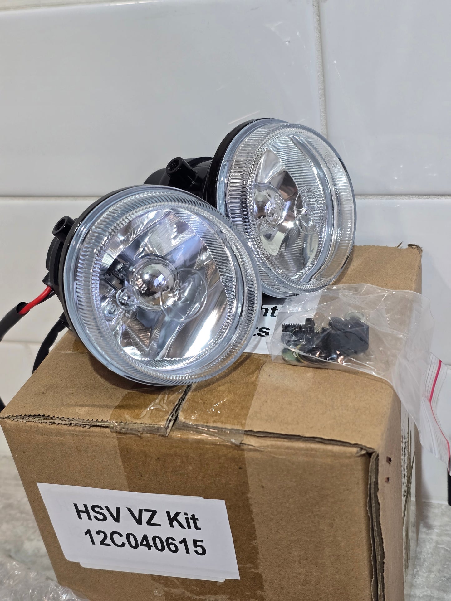VZ HSV Front Bumper Bar Fog Lights & Brackets - Fits Clubsport Maloo R8
