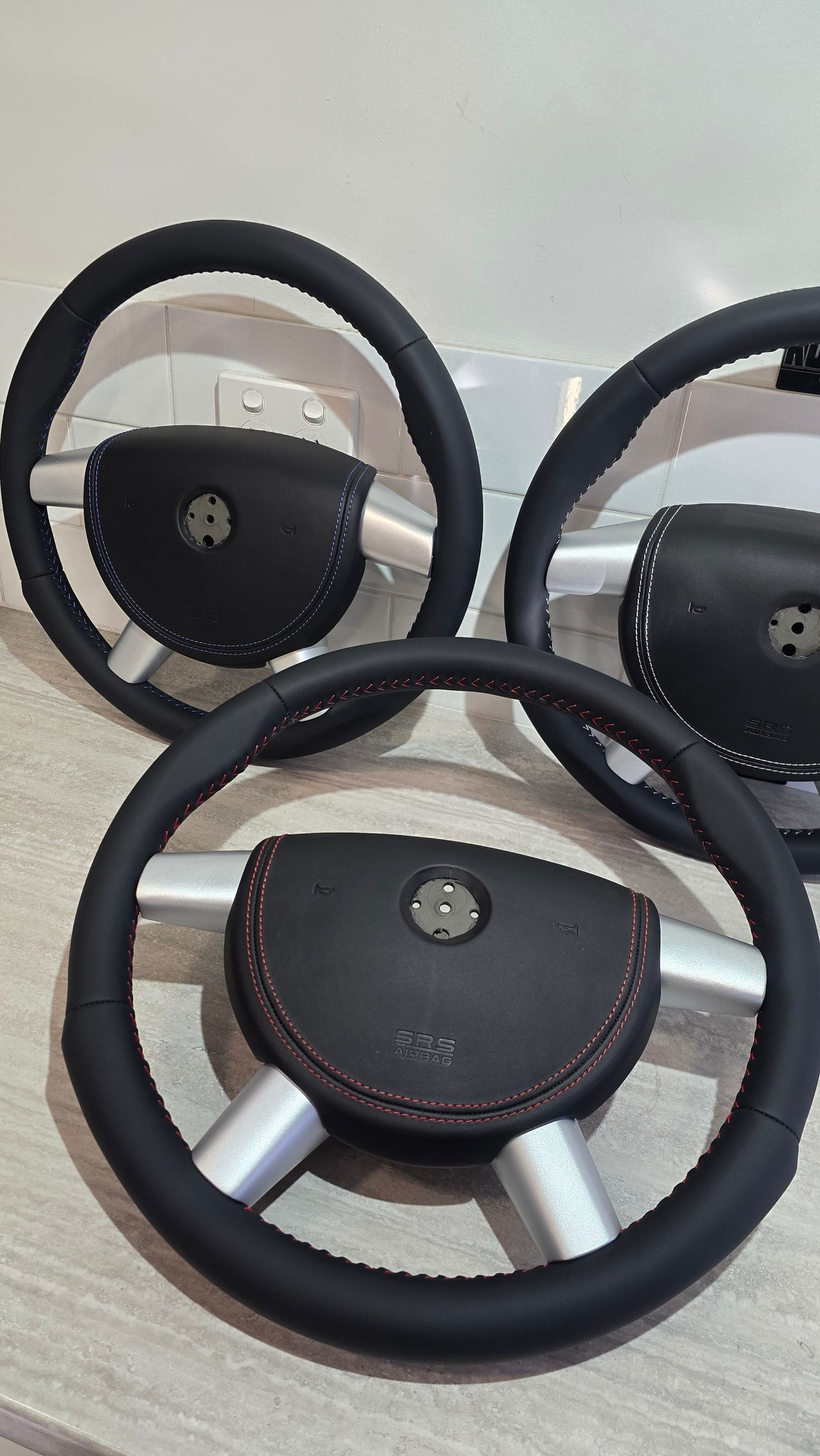 New VY VZ SS & HSV Style Steering Wheels