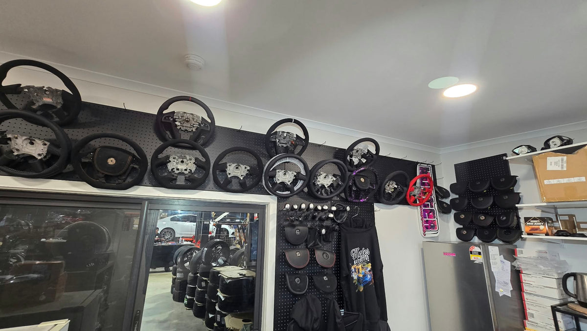 New VY VZ SS & HSV Style Steering Wheels