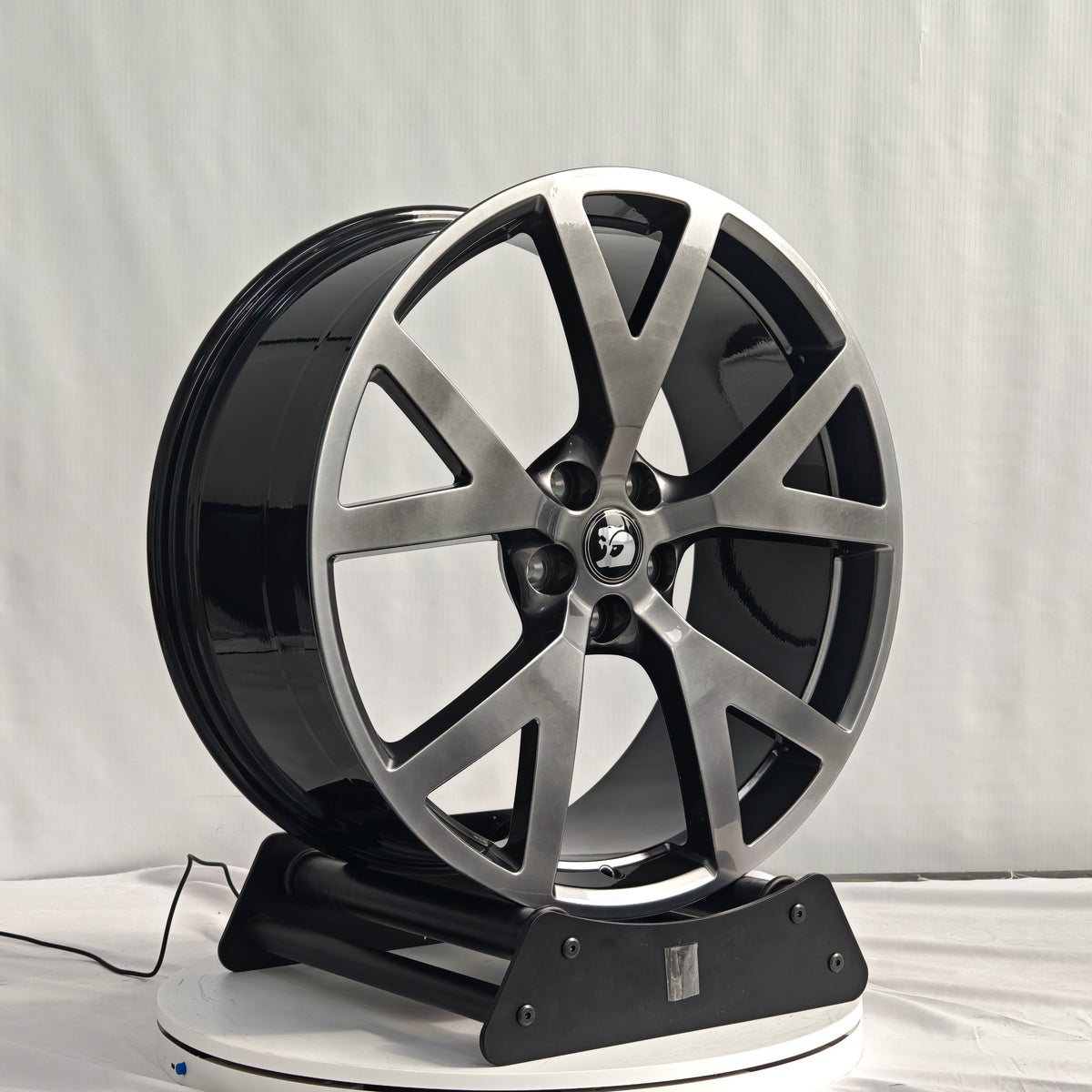 22" VE E1 HSV GTS Forged Wheels 🔥 NO Rolled Guards Needed