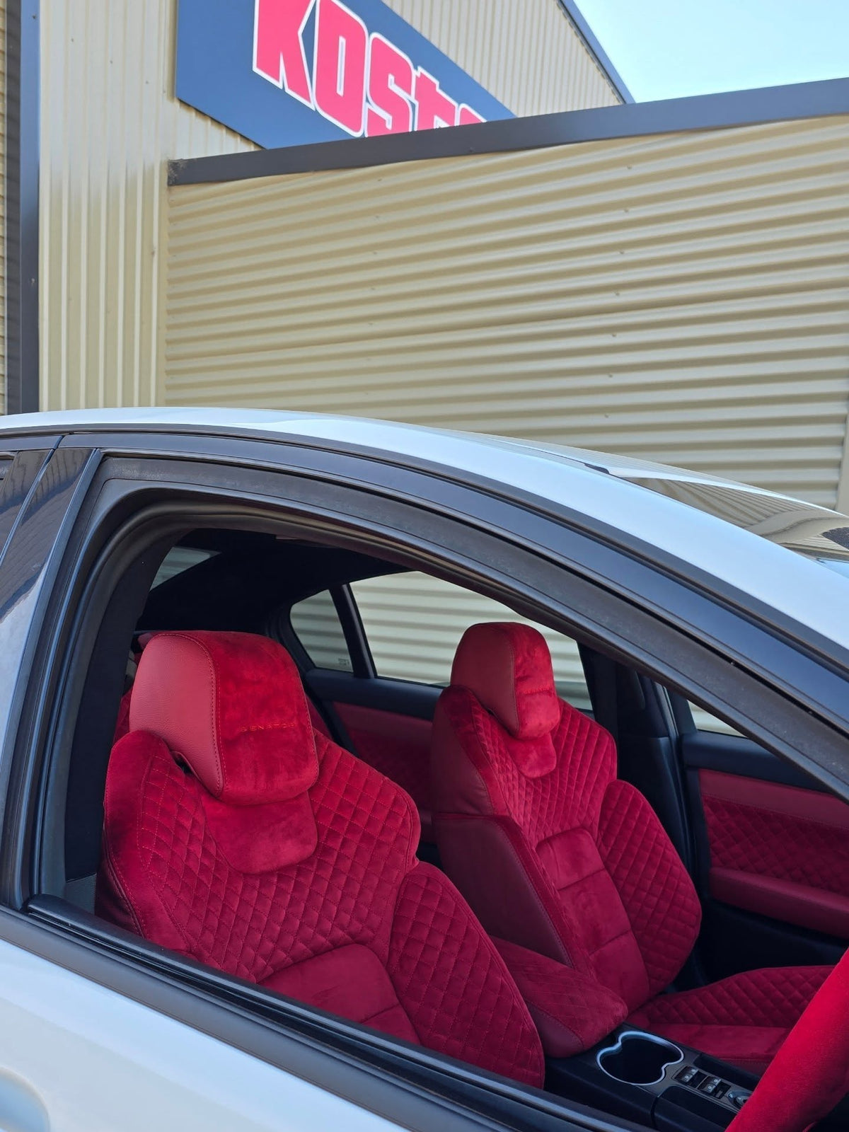 NEW CUSTOM HSV / HOLDEN FPV / FALCON INTERIORS – Seats + Door Trims – STOCK NOW 🔥