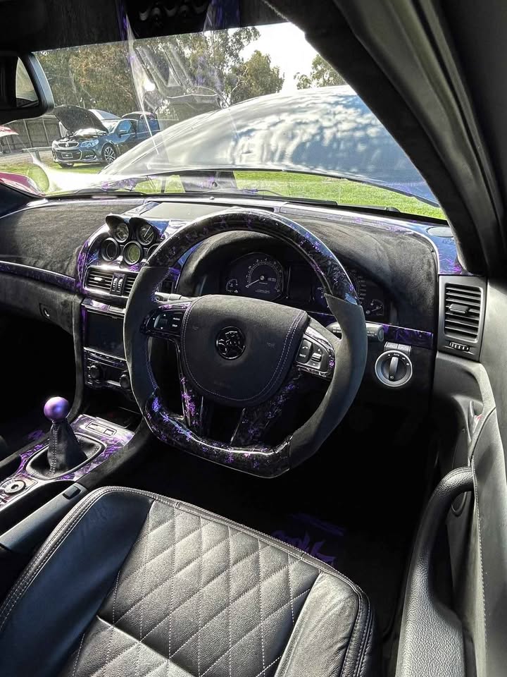 Forged Carbon Steering Wheels - to Suit HOLDEN / FORD VY VZ VE VF FG