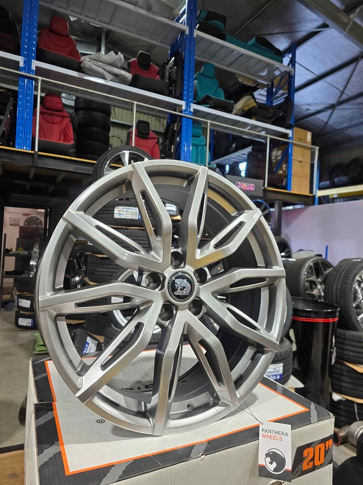 20" VF2 GTS Style Wheels | Staggered | Holden HSV | 5x120