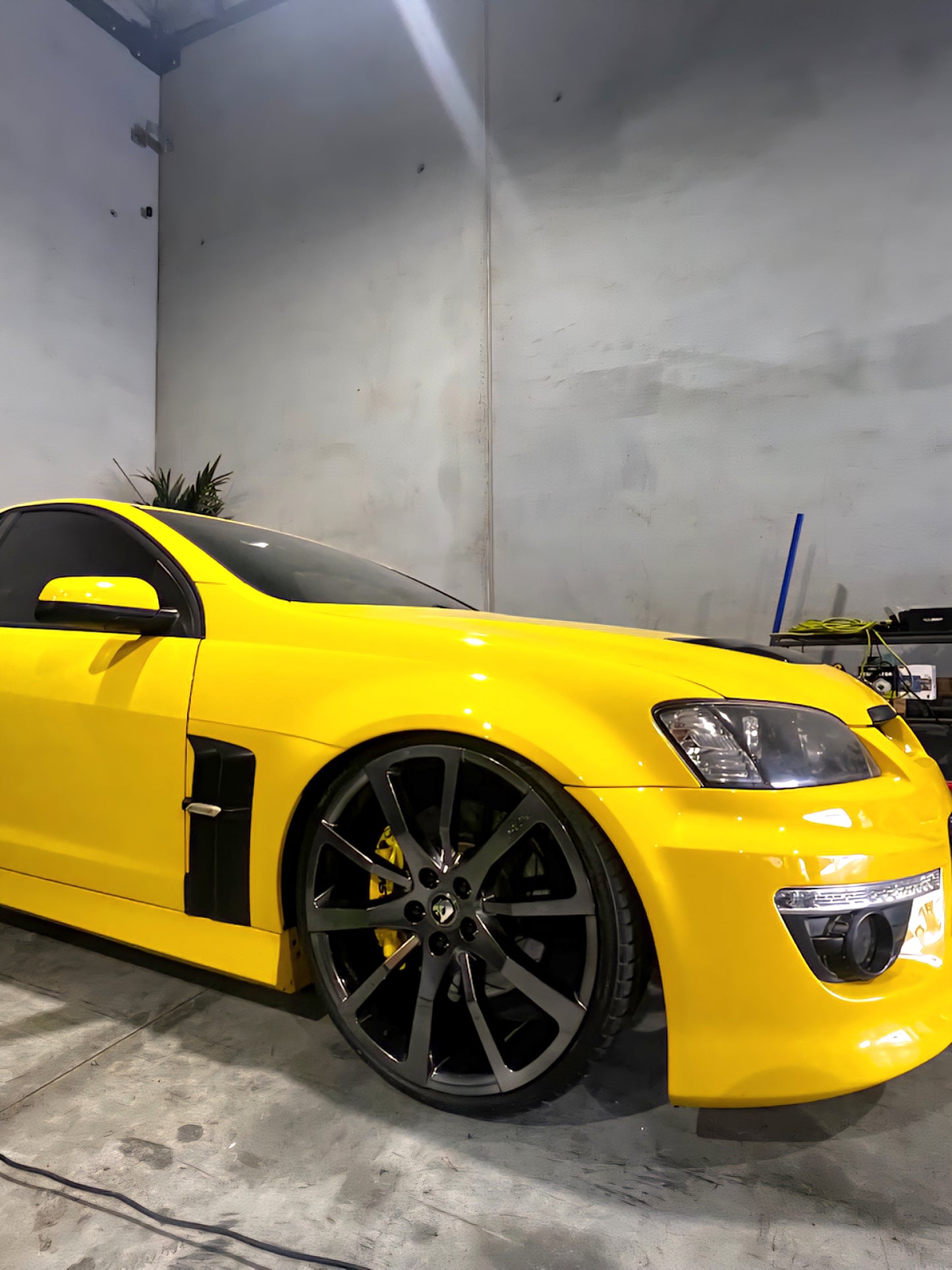 22" VE E3 SV Performance Clubsport Forged Wheels Staggered
