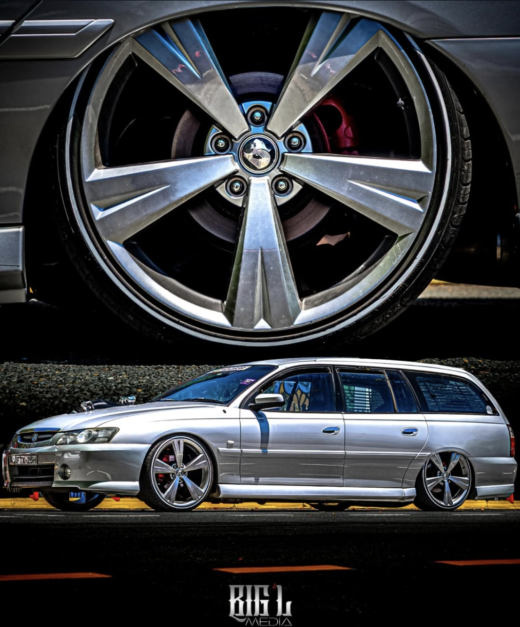 20" VX GTS Wheels in Rocket Grey Straight Fit