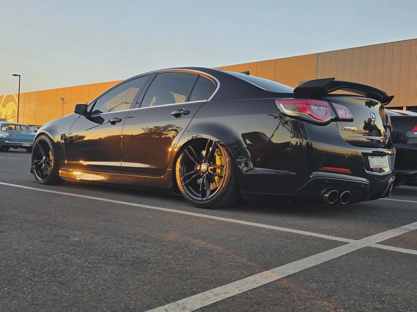 20" Rapier Wheels in Gloss Black, Staggered Fit